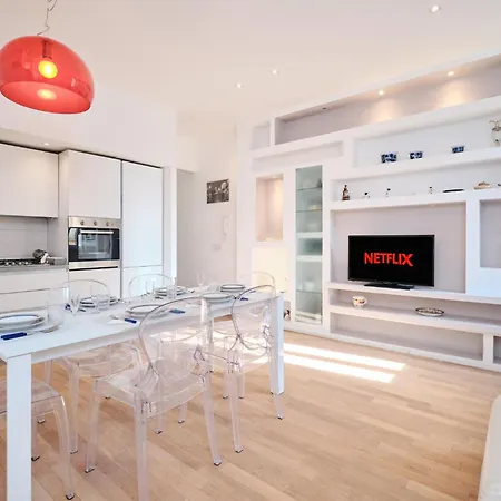 Elegant Near The Centre - Wi-fi & Netflix Free Apartment Rome