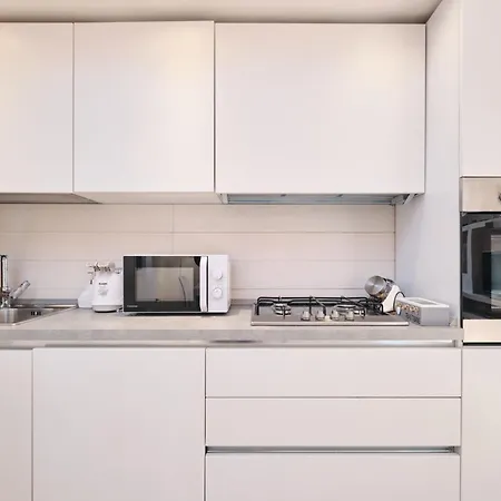 Elegant Near The Centre - Wi-fi & Netflix Free Rome