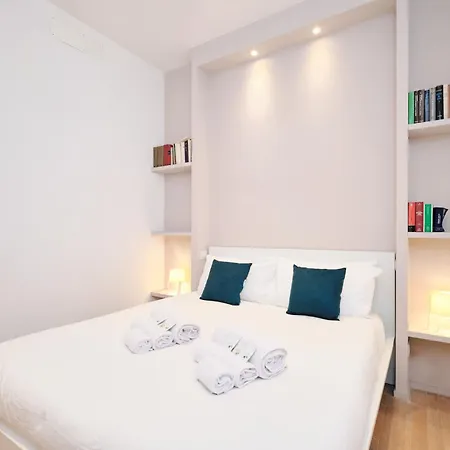 Elegant Near The Centre - Wi-fi & Netflix Free Apartment